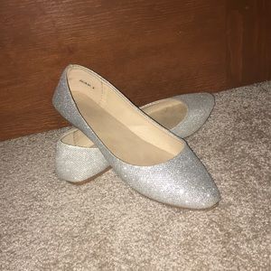 Sparkly Refresh Julia-61 flat